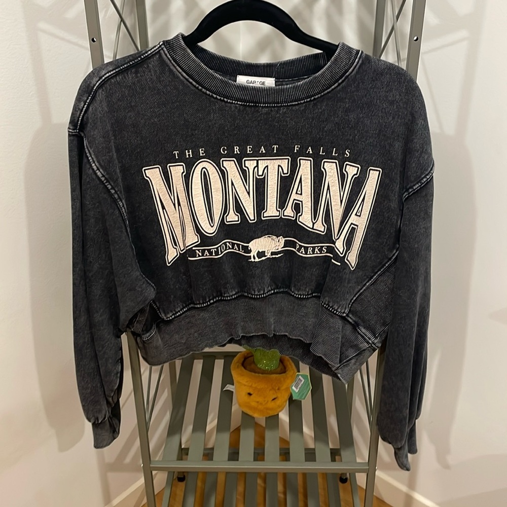 Garage Cropped Crew Neck Size M